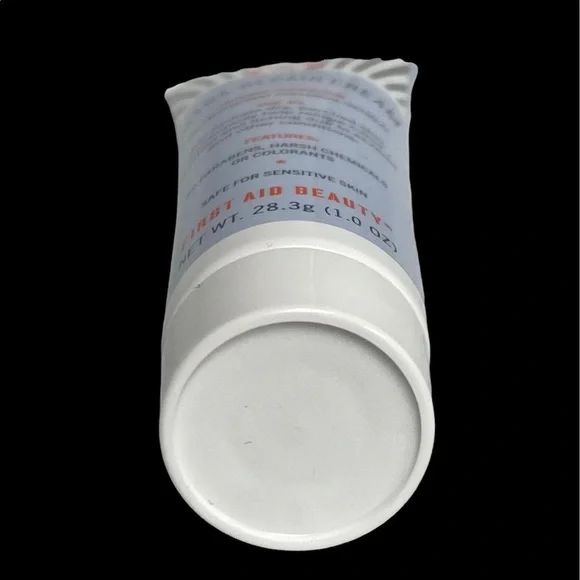 First Aid Beauty Ultra Repair Cream - Travel Size - 1 fl. oz. - Picture 10 of 12
